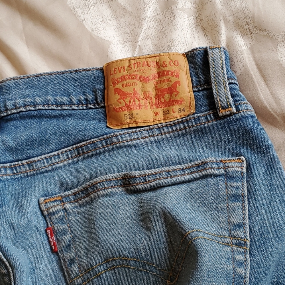 Jeans - Picture 2 of 5